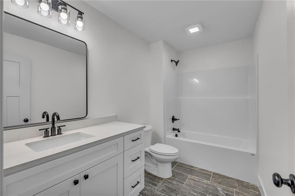 837 Lyon Street — photo 24