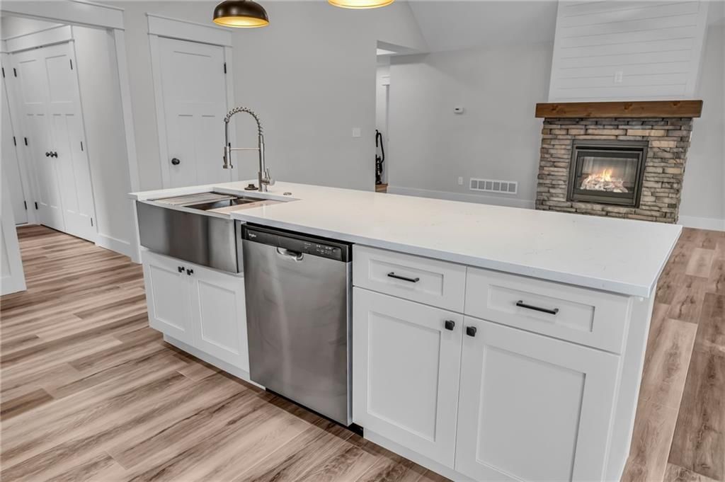 837 Lyon Street — photo 8