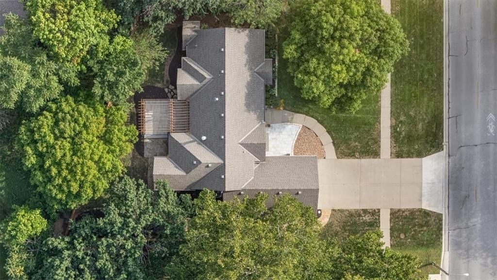 1214 Crestline Drive — photo 4