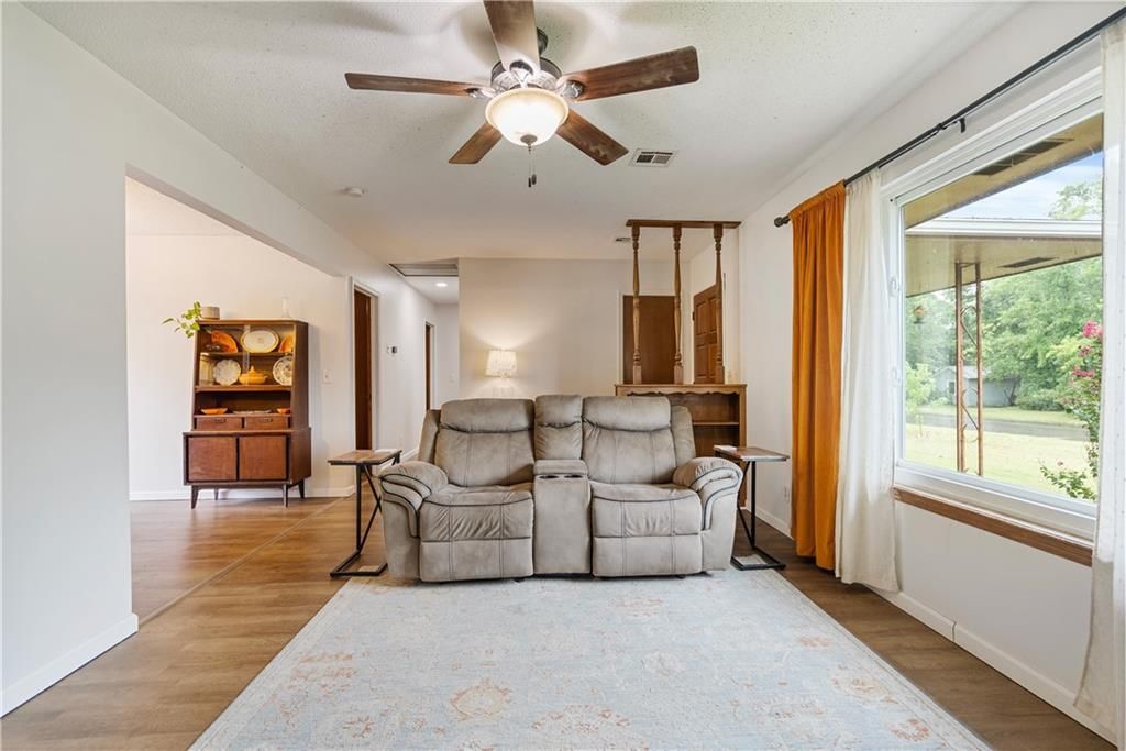 301 S Fawn Street — photo 10