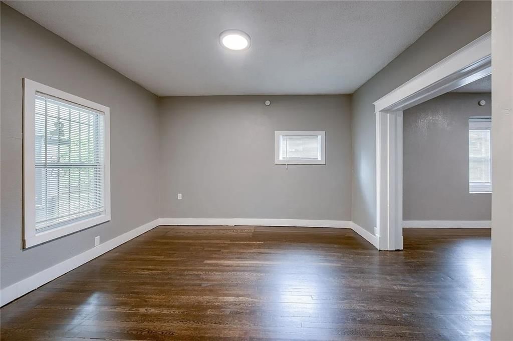 1120 Askew Avenue — photo 9
