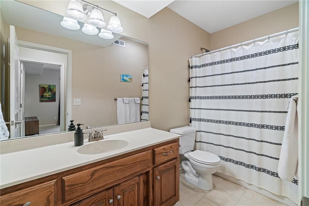 5716 Robinson Drive — photo 36