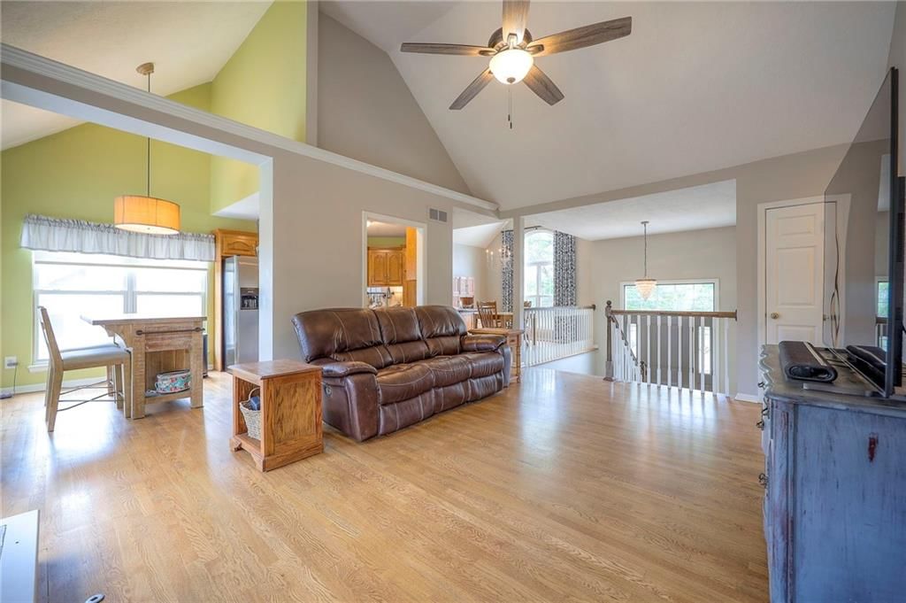 18513 Juniper Street — photo 11