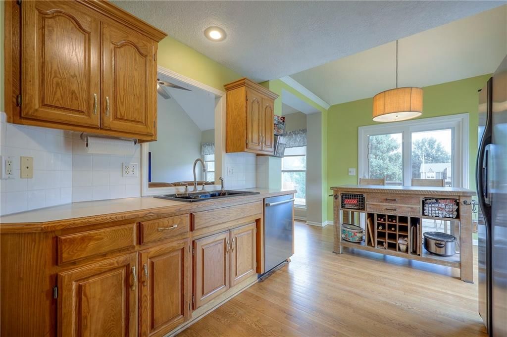 18513 Juniper Street — photo 13