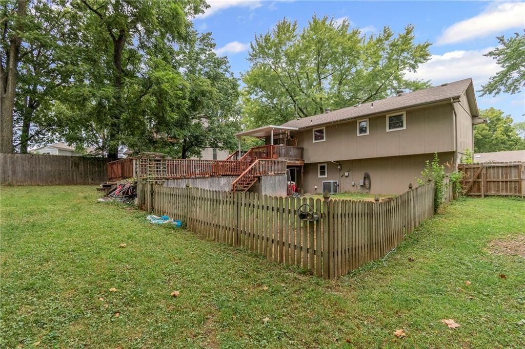 11 NE 90TH Terrace — photo 30
