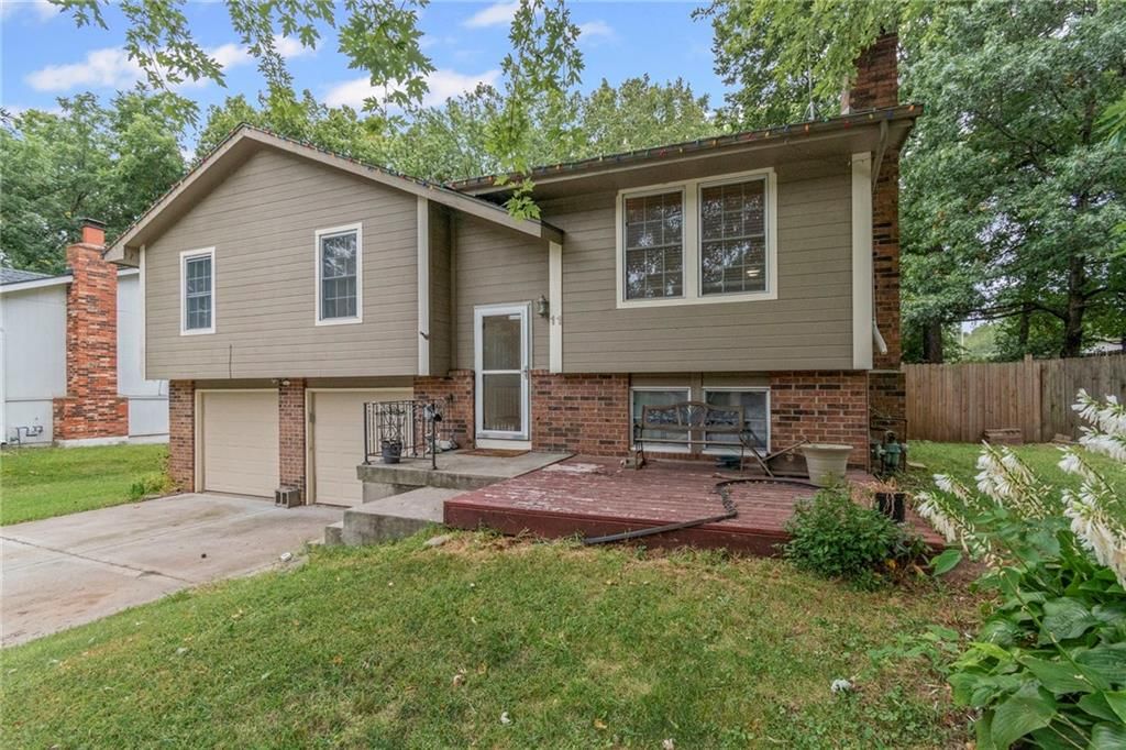 11 NE 90TH Terrace — photo 4