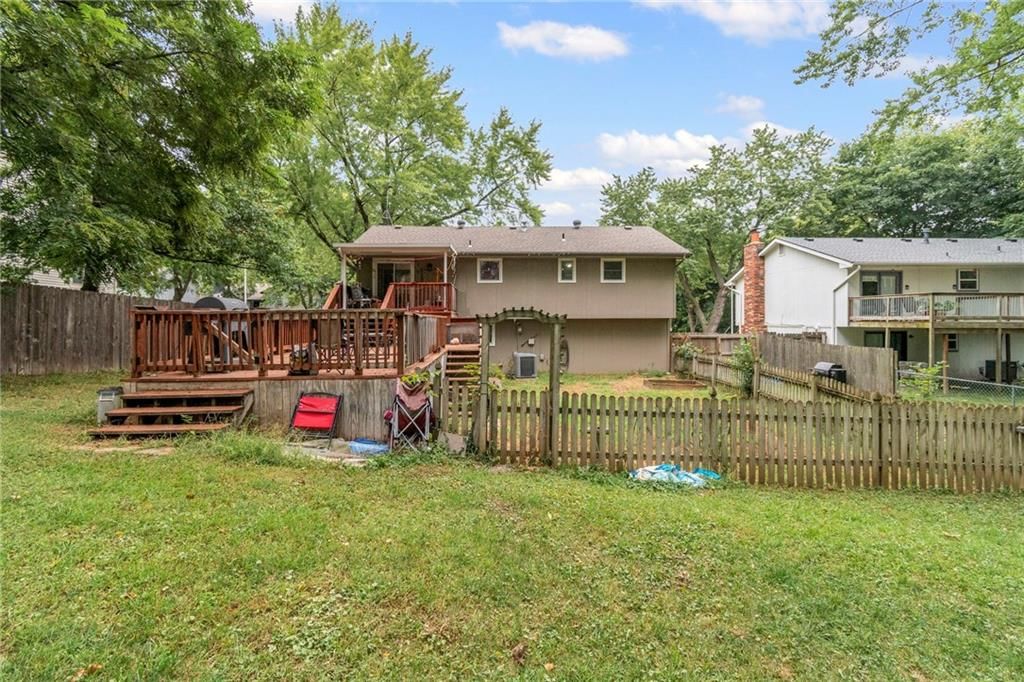 11 NE 90TH Terrace — photo 31