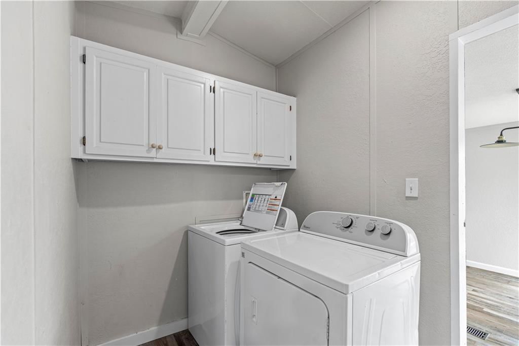 120 W Hickory Street — photo 13