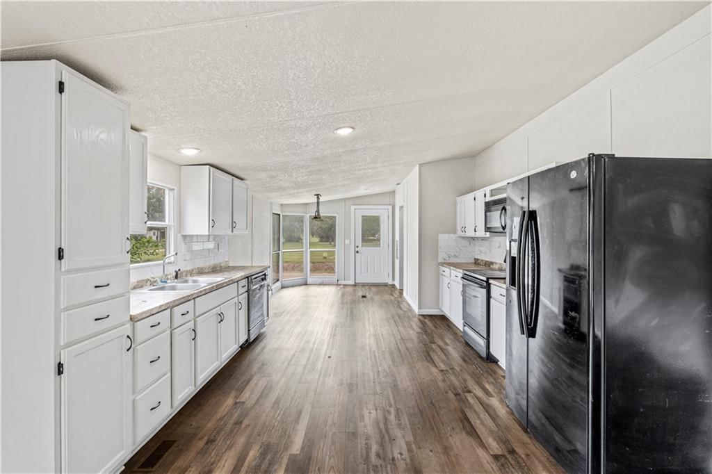 120 W Hickory Street — photo 8