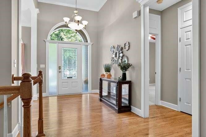 5609 NW 82nd Street — photo 2