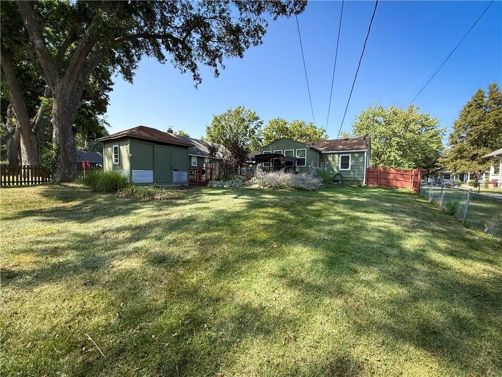107 SW Monroe Street — photo 24