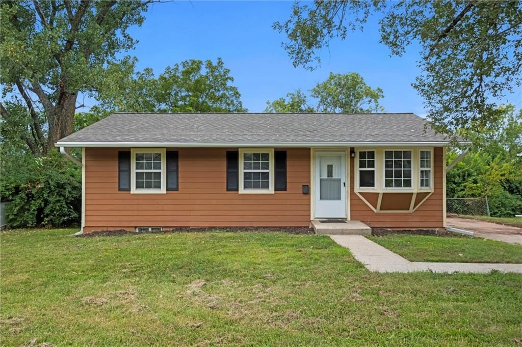 14808 BELLAIRE Avenue, Grandview, MO
