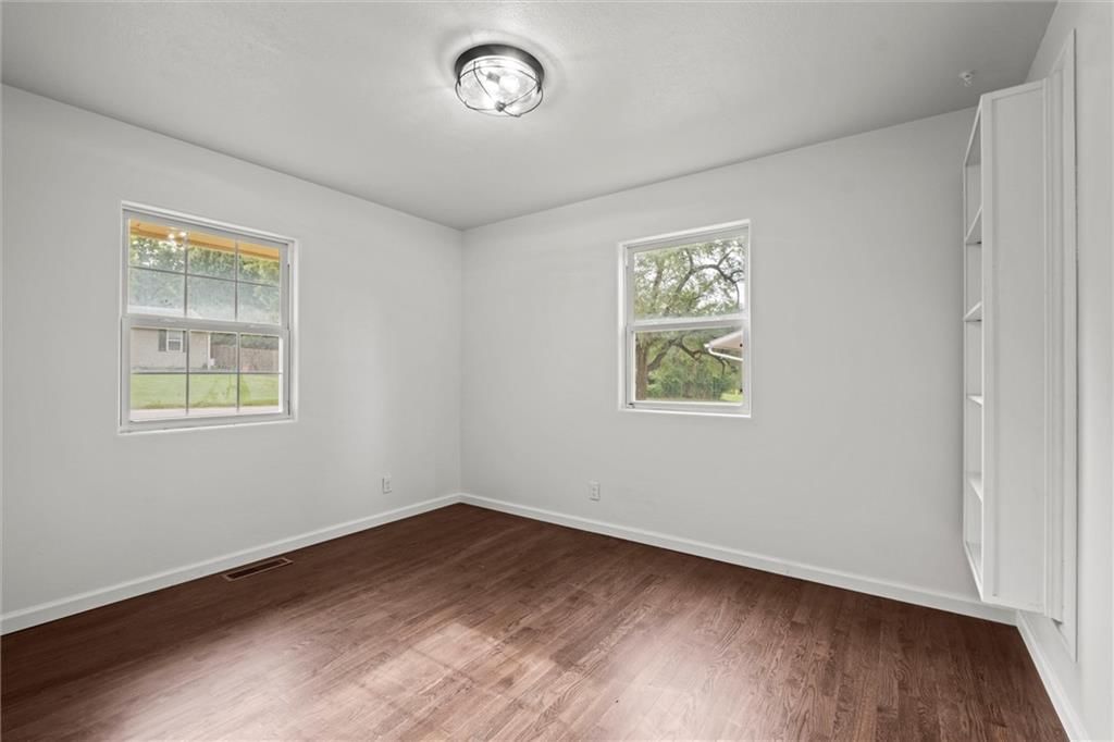 14808 BELLAIRE Avenue — photo 13