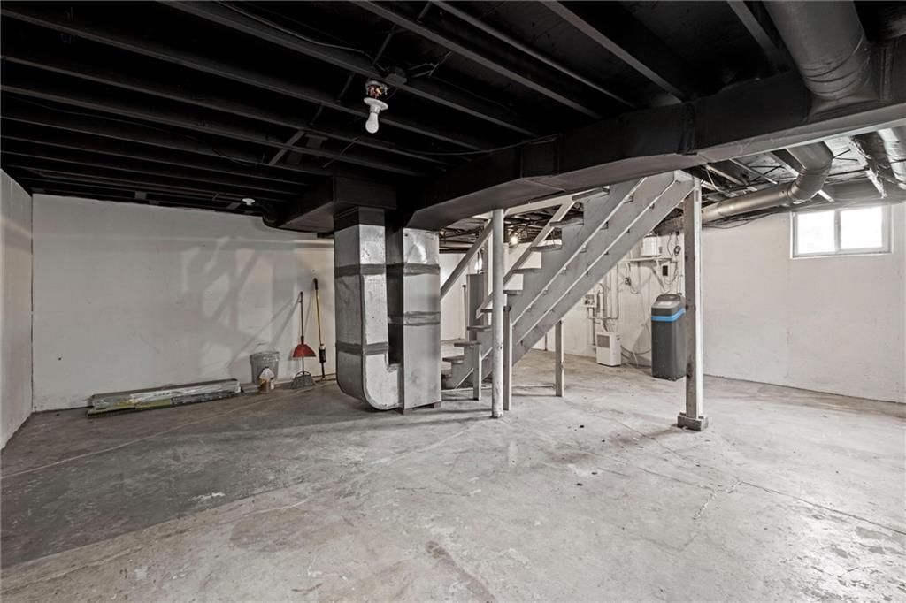 14808 BELLAIRE Avenue — photo 26