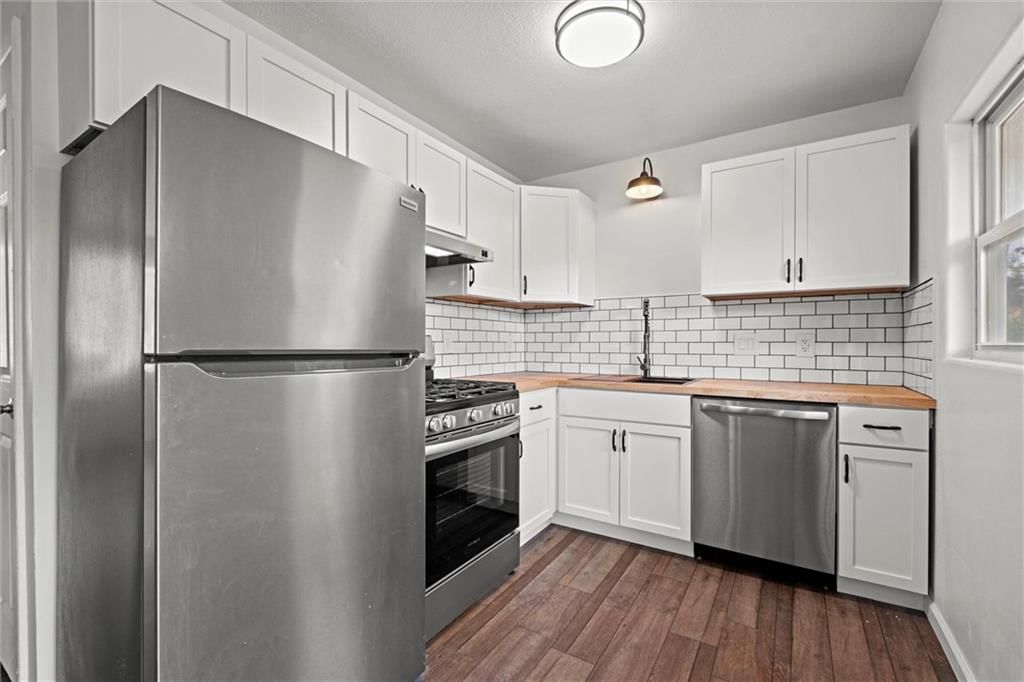 14808 BELLAIRE Avenue — photo 9