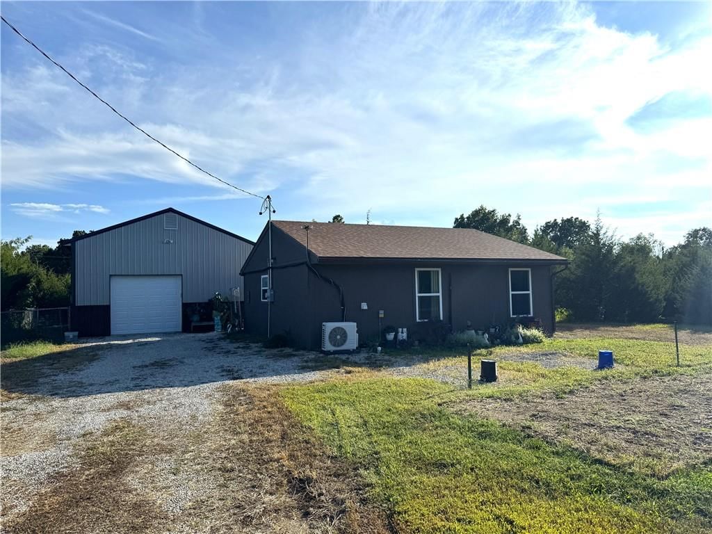 70 Foxwood Drive — photo 32