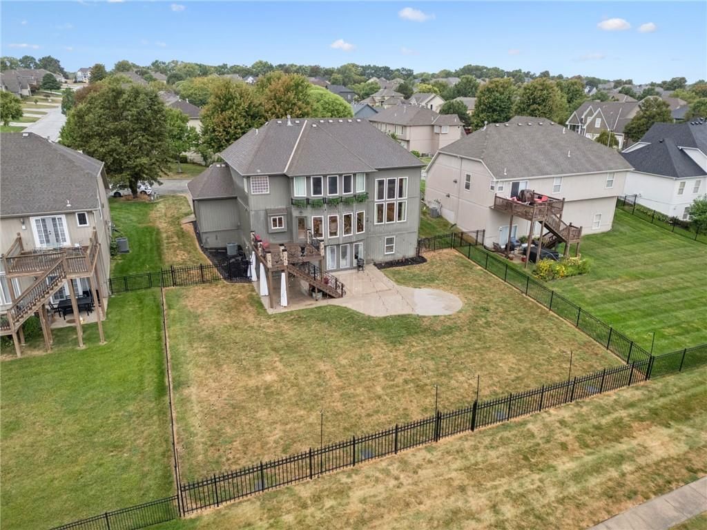 2841 SW Carlton Drive — photo 49