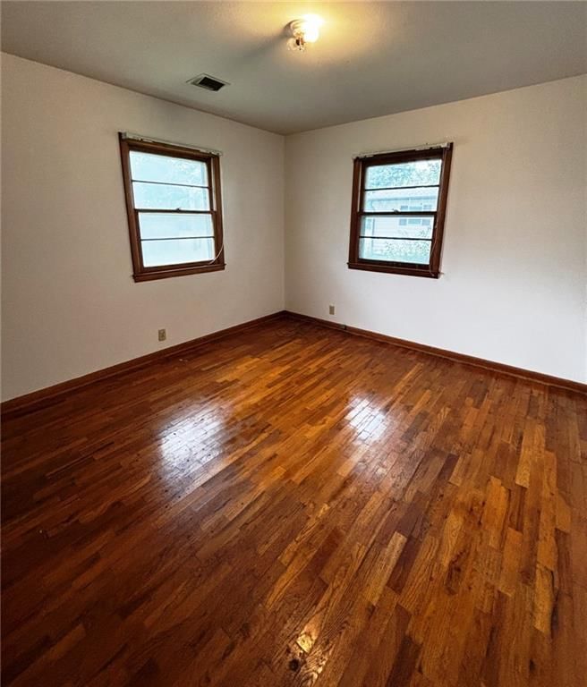 1503 W 14th Street — photo 23