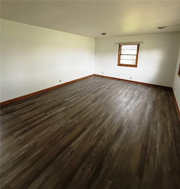 1503 W 14th Street — photo 5