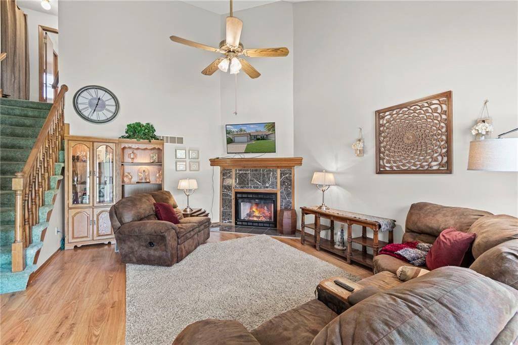 1525 E Sea Avenue — photo 6