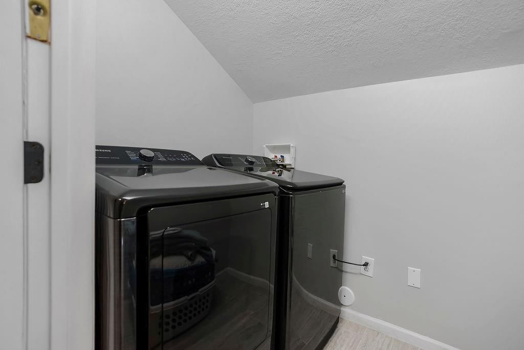 11211 Juniper Drive — photo 32