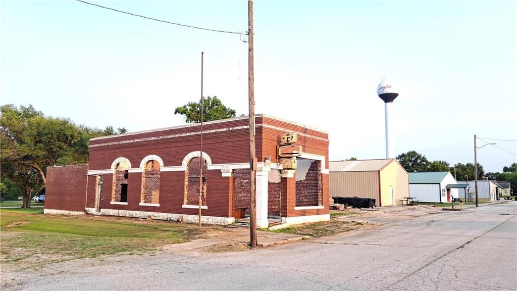 502 Kansas N/A — photo 11