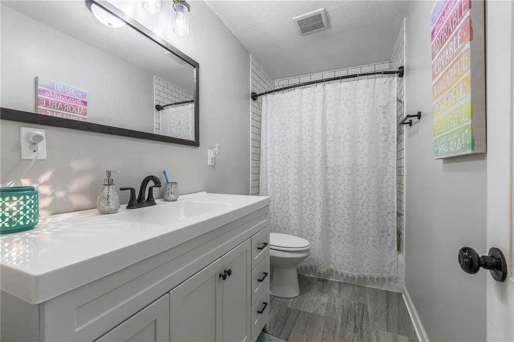 532 Maple Avenue — photo 28