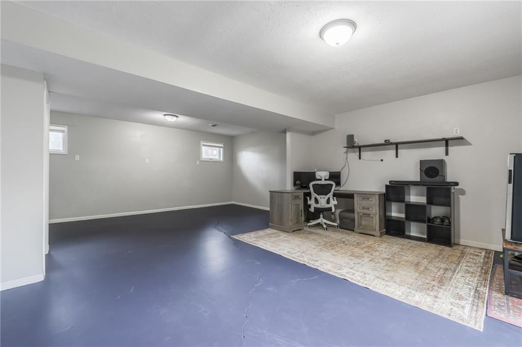 532 Maple Avenue — photo 34