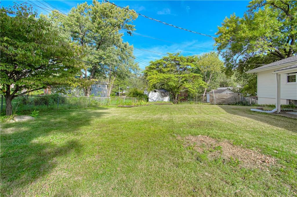 12912 Bristol Court — photo 25