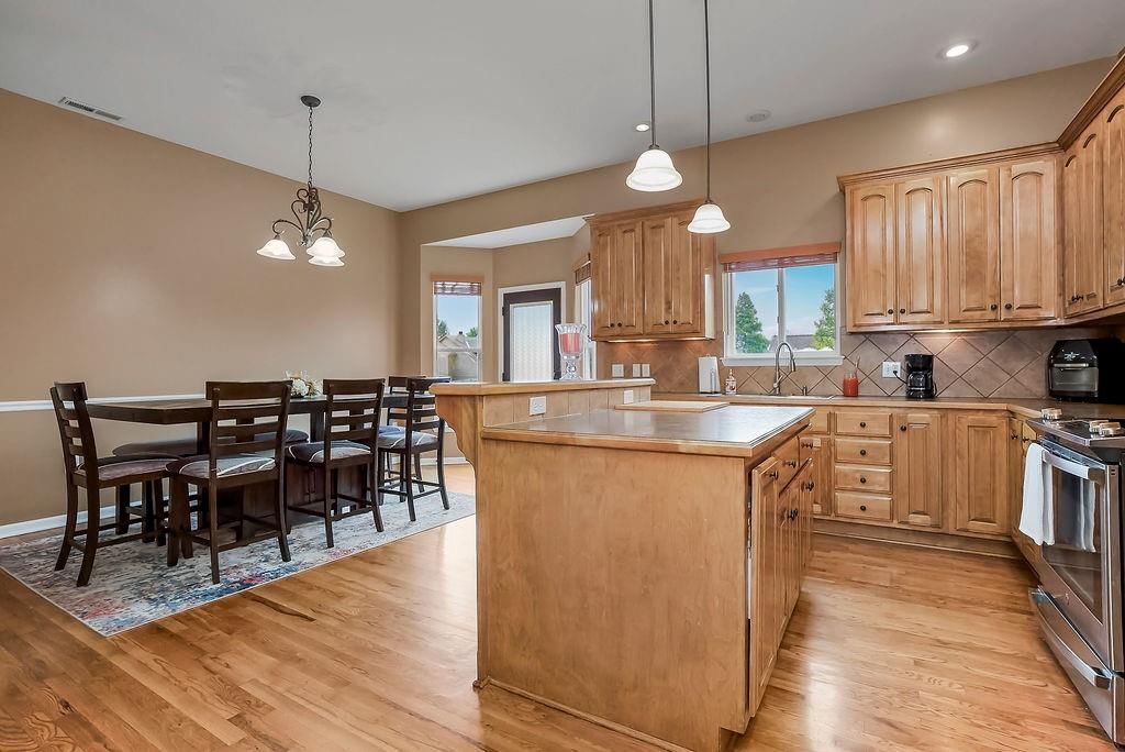 415 Eagle Glen Drive — photo 11