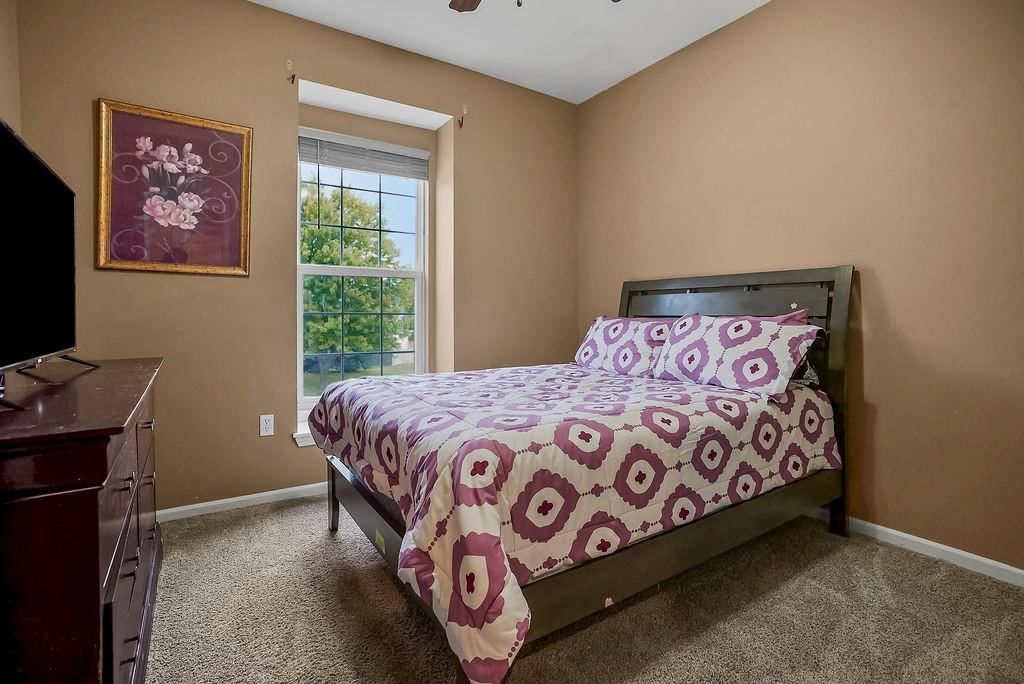 415 Eagle Glen Drive — photo 15