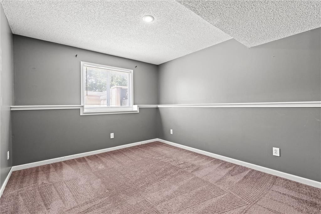 18432 Spruce Street — photo 24