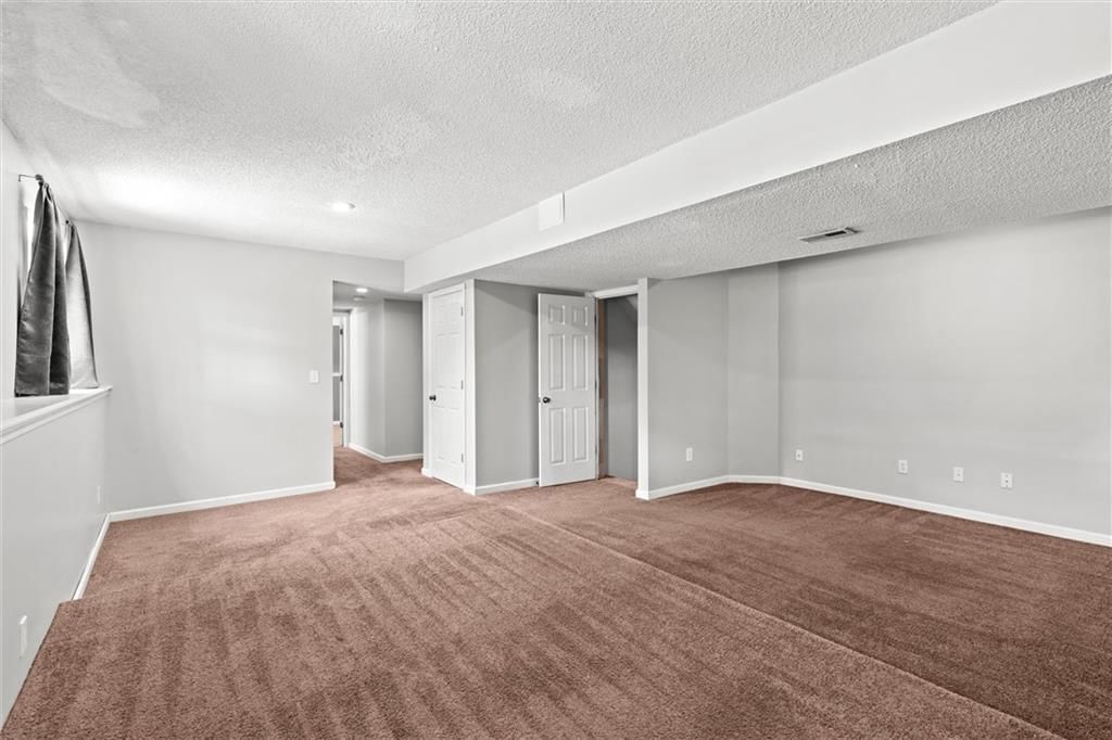 18432 Spruce Street — photo 30