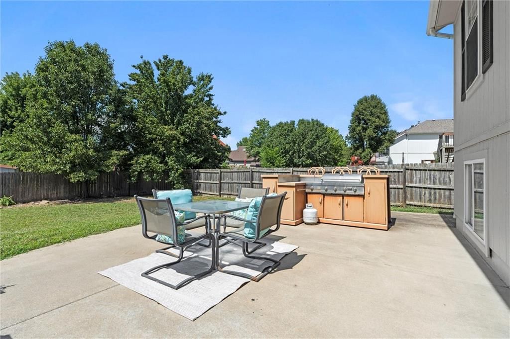 18432 Spruce Street — photo 35