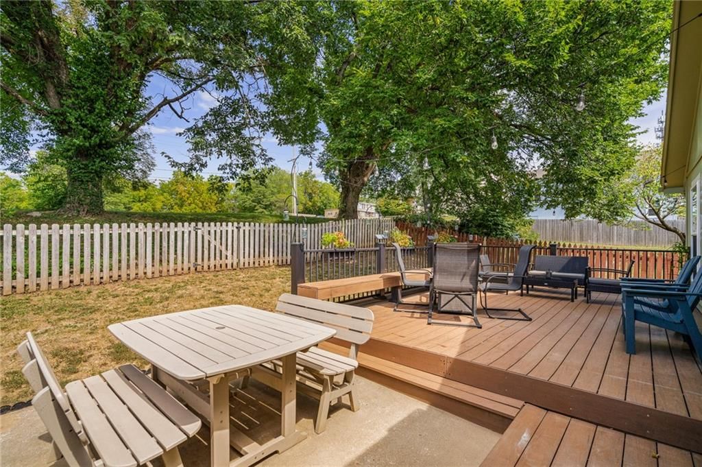 12710 W 51st Terrace — photo 39