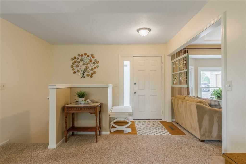 12923 N Oakland Avenue — photo 4