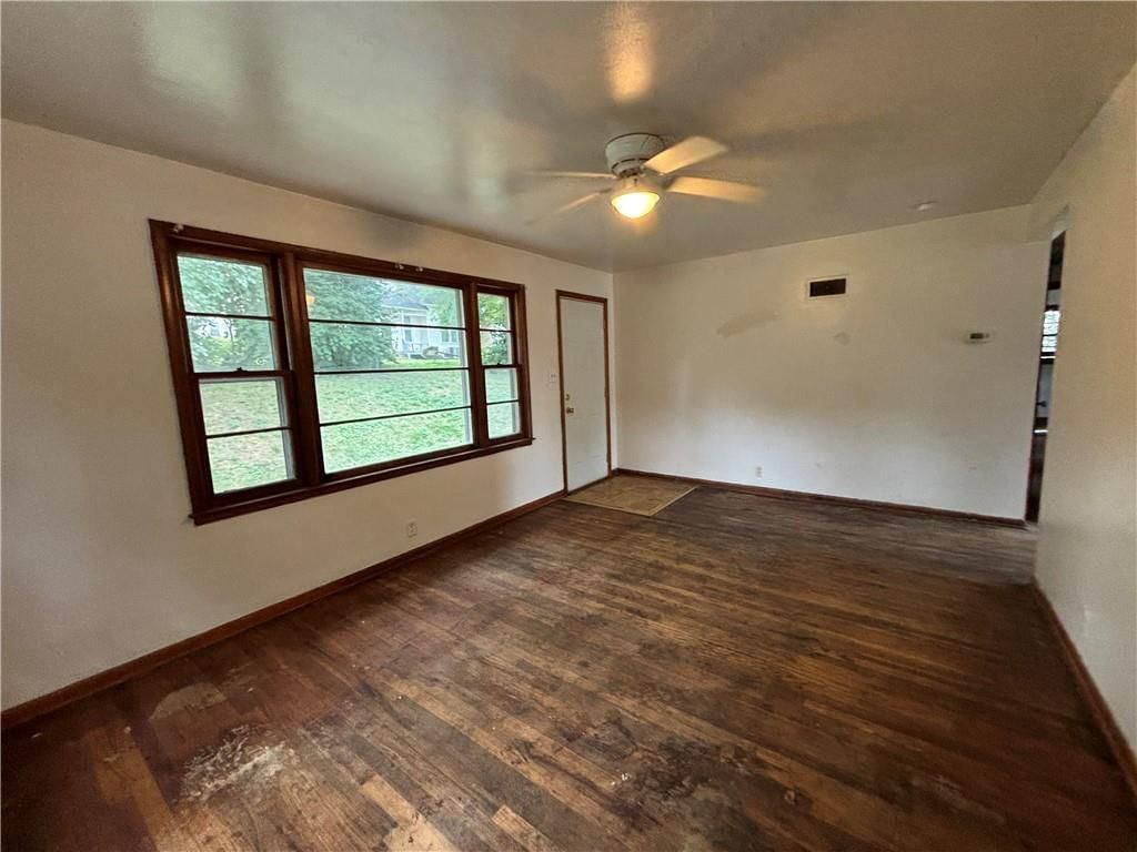 2312 Colhoun Street — photo 10