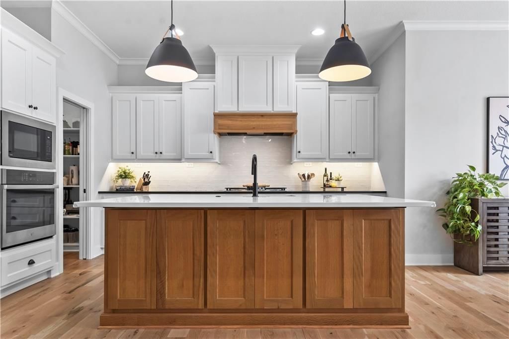 11570 S Montclaire Drive — photo 10