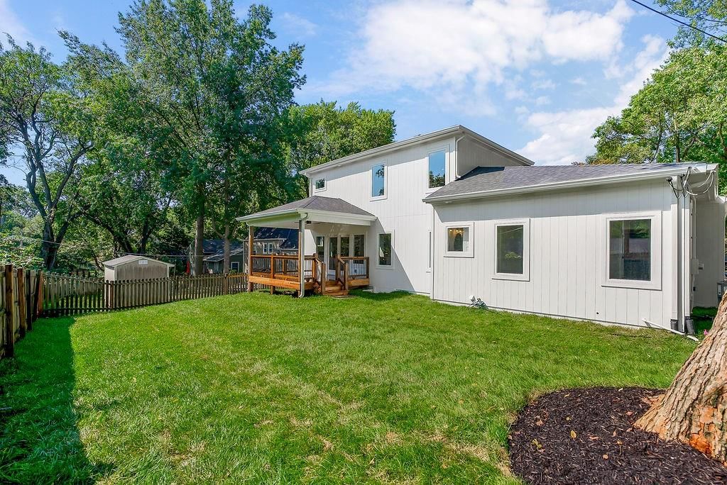 7607 Fairway Street — photo 38
