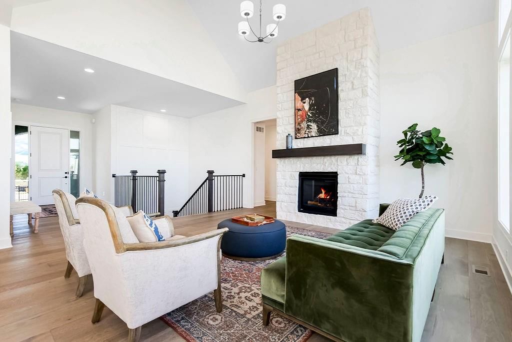 15828 ALHAMBRA Street — photo 4