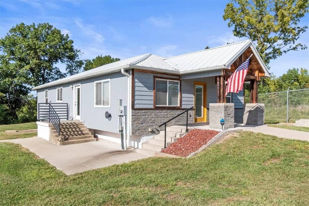 1455 SE AA Highway — photo 5