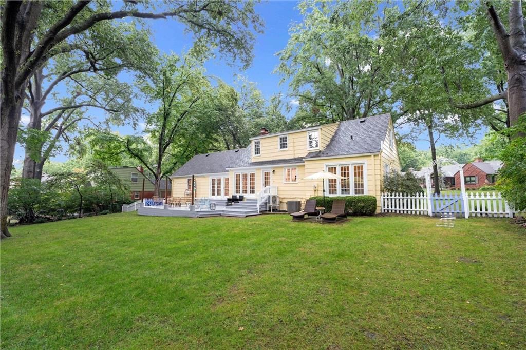 8600 Sagamore Road — photo 35