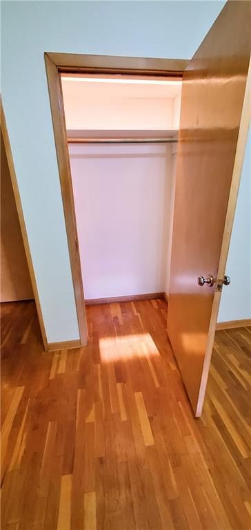 513 W 19th Street — photo 18