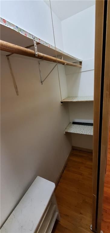 513 W 19th Street — photo 21