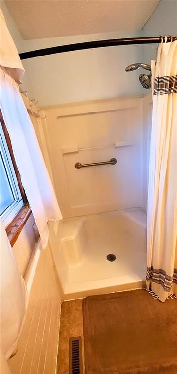 513 W 19th Street — photo 26