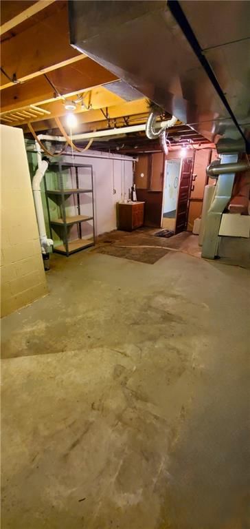 513 W 19th Street — photo 36