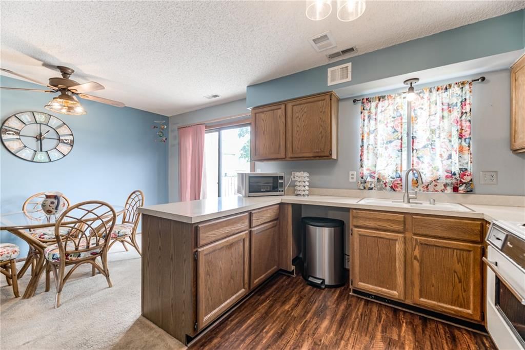 2406 Alabama Street — photo 11