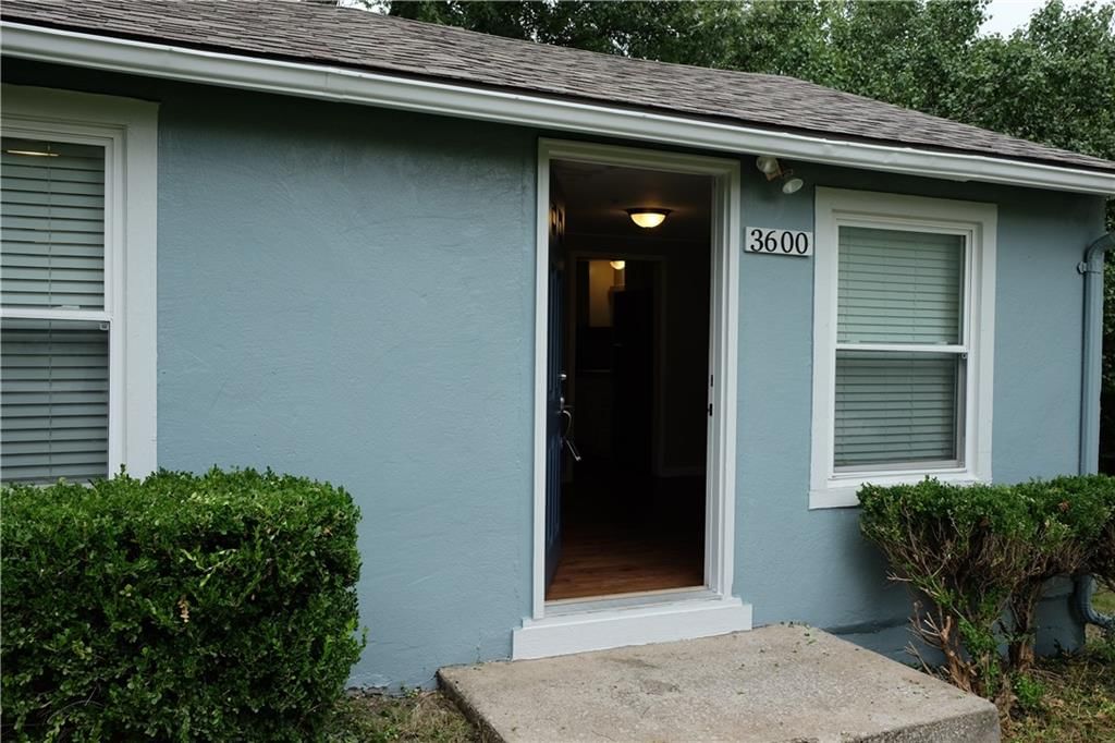 3600 NE 85th Terrace — photo 2