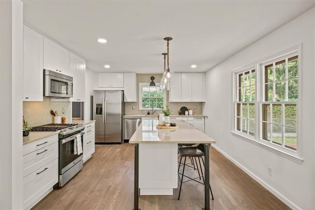 8101 Rosewood Drive — photo 12