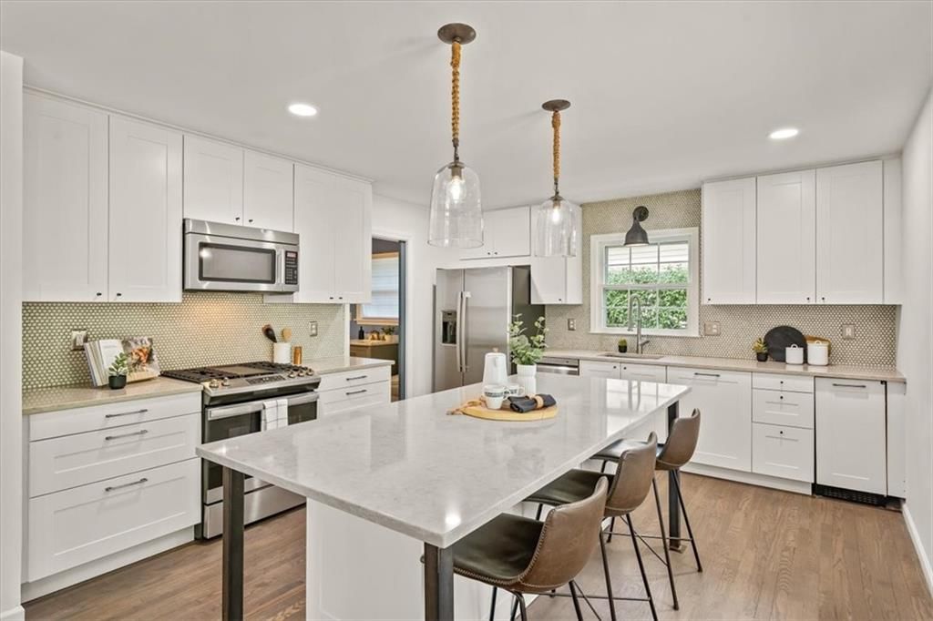 8101 Rosewood Drive — photo 13